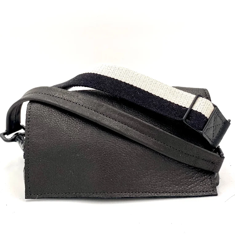 Madison Shoulder bag