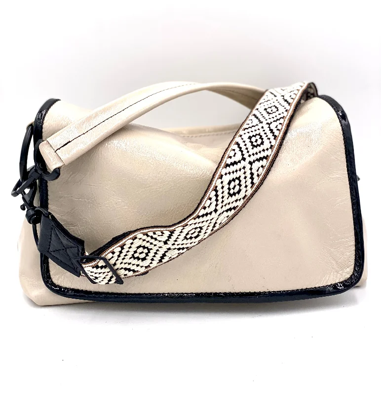 Marita Shoulder Bag