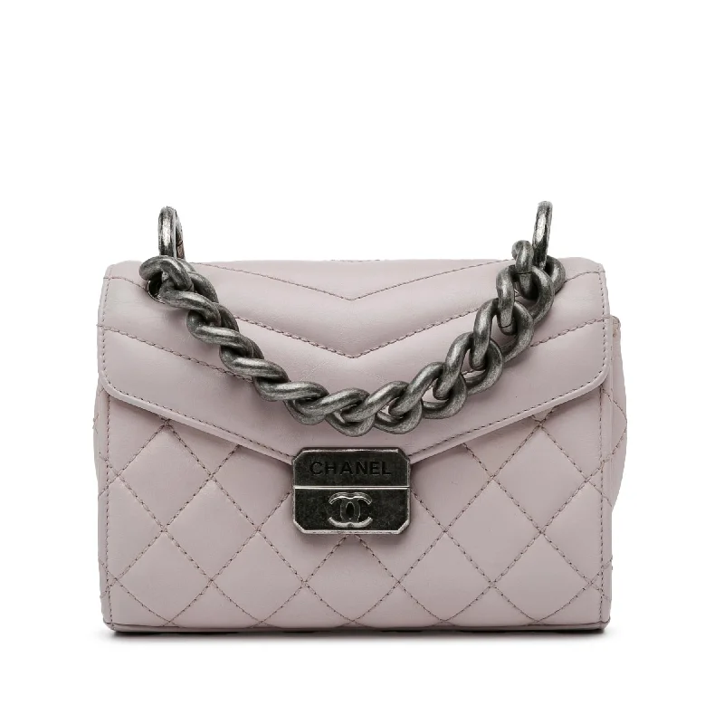 Chanel Mini Mad About Quilting Flap Bag (SHG-v2XmnY)